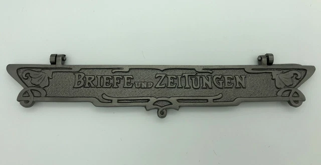 Antiker Briefschlitz Briefeinwurf Briefklappe Gusseisen für Briefe und Zeitungen