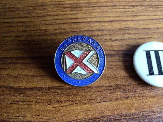 SS Nevasa Lincolnshire Schools Cruise Badge and Dormitory buttons
