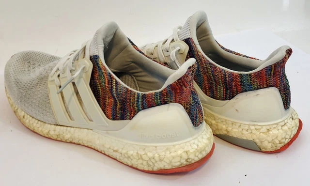 Ultra boost rainbow hotsell