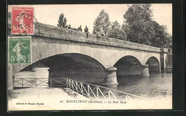 CPA Malestroit, le Pont Neuf 1921