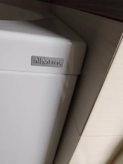 Vasca idromassaggio, mai usata, bianca, marca Albatros , rettangolare .