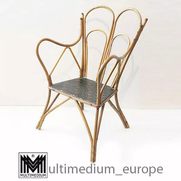 schöner Jugendstil Rattan Puppen Stuhl um 1920 mit Metall-Verzierung