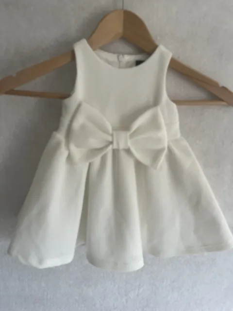 Baby Girls Bardot Junior White Size 00 Dress With Front Bow Sleeveless Lined