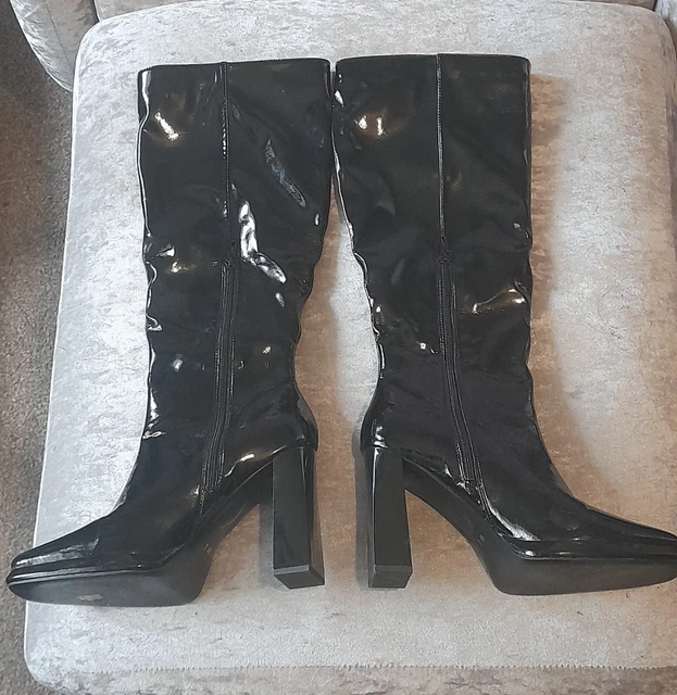 RIVER ISLAND WOMENS Patent Black Knee High Boots, size Uk 7 £18.00