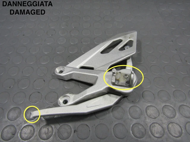 Pedana Poggiapiedi Anteriore Sinistra Con Danni Bmw S 1000 R 2017 2020