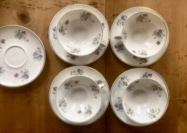 2 TASSES AVEC Sous Tasse En Porcelaine Fine EUR 13,00 - FR