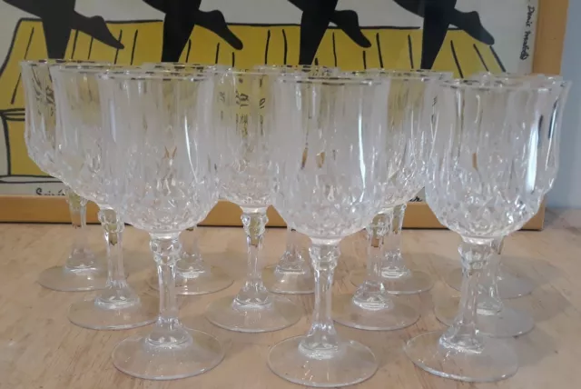 12 verres à liqueur digestif sur pied  LONGCHAMP Cristal d' Arques