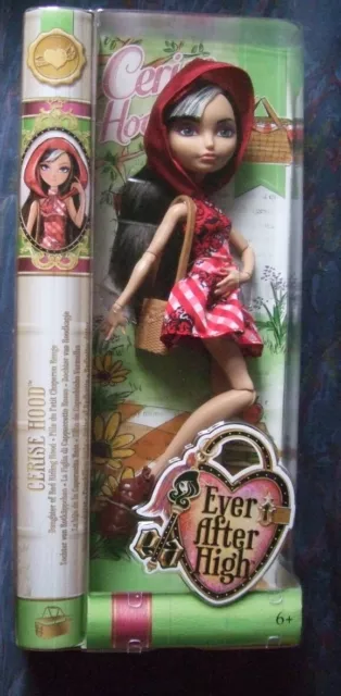 Poupée Ever After High Cerise Hood Picnic neuve en boite