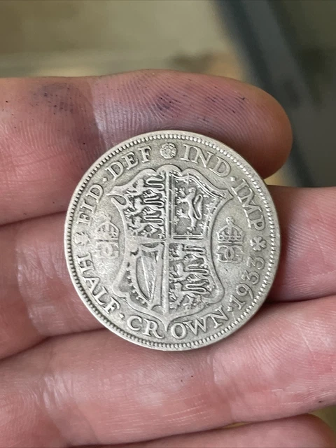 Great Britain 1933 - King George V - Silver .500 Half Crown Coin
