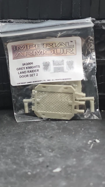 Tips for building a Grey Knights Relic Land Raider Banisher
