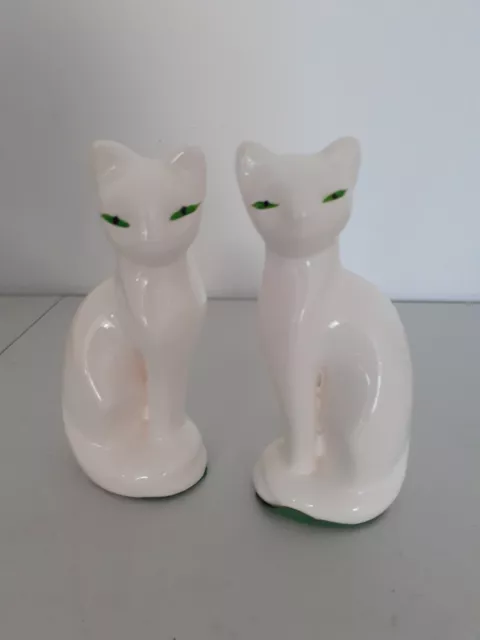 Vintage Retro Siamese Cat Figurines - White