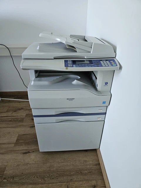 Sharp Ar- M207 Kopierer Scanner maximal bis A3 mit Unterschrank Sharp Ar- M207 Kopierer Scanner maximal bis A3 mit Unterschrank