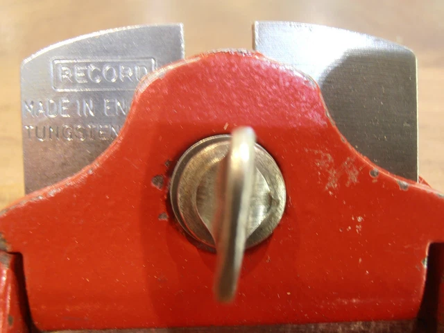 Vintage Record A 64 Spokeshave with full iron 2