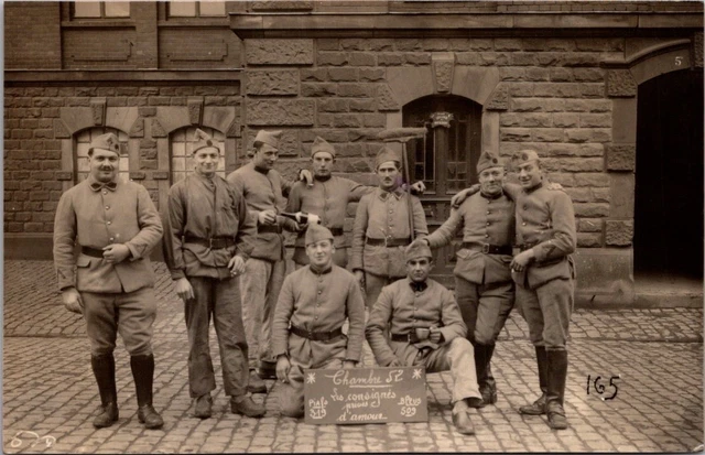 cpa CARTE PHOTO Militaire Soldat 102eme Régiment