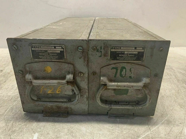 Vintage Bendix FM Transmitter Receiver Combo COOL DECOR HAM RADIO PROP *RARE*