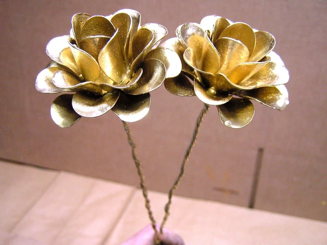 2 Grandes Metal ORO Rosa Flores con Alambre Envolvido en Oro Inoxidable TALLOS