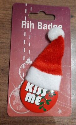 Kiss Me Oficina Fiesta Navidad Insignia Santa Sombrero Pin Rojo Regalo Pequeño