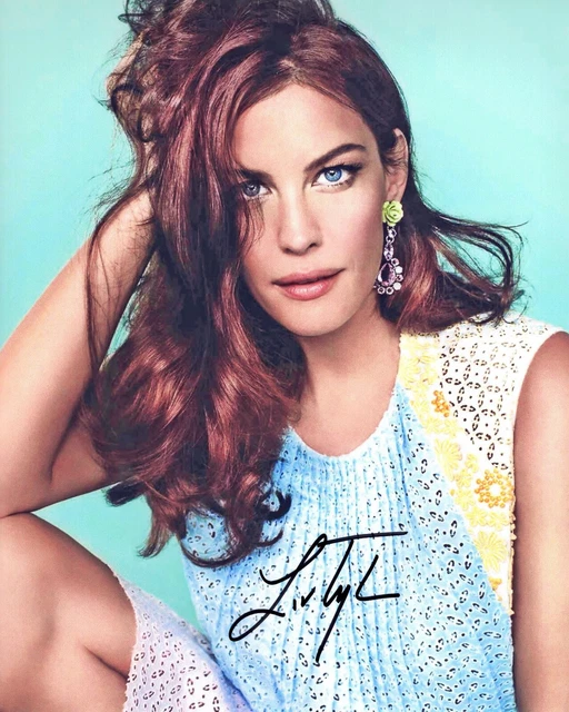 A fantastic 10x8 Autographed Photo of Liv Tyler & CoA