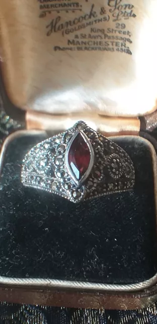 Anello antico vintage vittoriano in argento sterling con rubino con marchio...