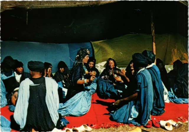 CPM AK MAROC Le MAROC en Lumicolor. Danse Guedra a Goulimine (343113)