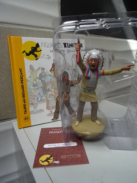TINTIN   FIGURINE DE TAUPE AU REGARD PERÇANT