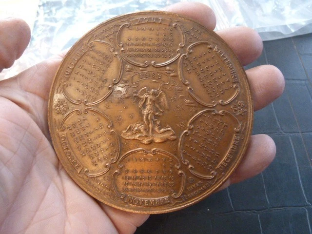 MEDAILLE BRONZE CALENDRIER 1963 LES SAISONS - poids 289grs - 95 mm 