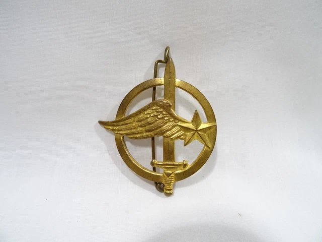 ANCIEN INSIGNE BERET Commando De L Air Drago A 688 Militaria French