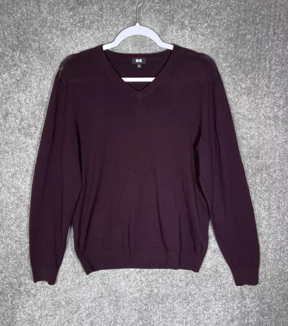 Uniqlo Long Sleeve V-Neck Knit Pullover Sweater Mens Size Medium Purple