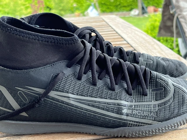 Nike Mercurial Superfly 8 Club IC Größe 41 Hallen Fußballschuhe CV0954-004