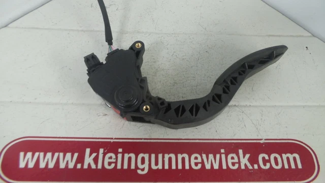 180020024R GASPEDALSENSOR Renault 2009