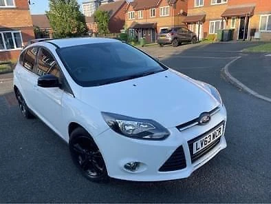 2013 Ford Focus 1.0 125 EcoBoost Zetec 5dr HATCHBACK Petrol Manual