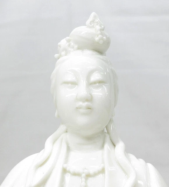 G0539: Chinese white porcelain Goddess of Mercy statue w/typical tone and work 2