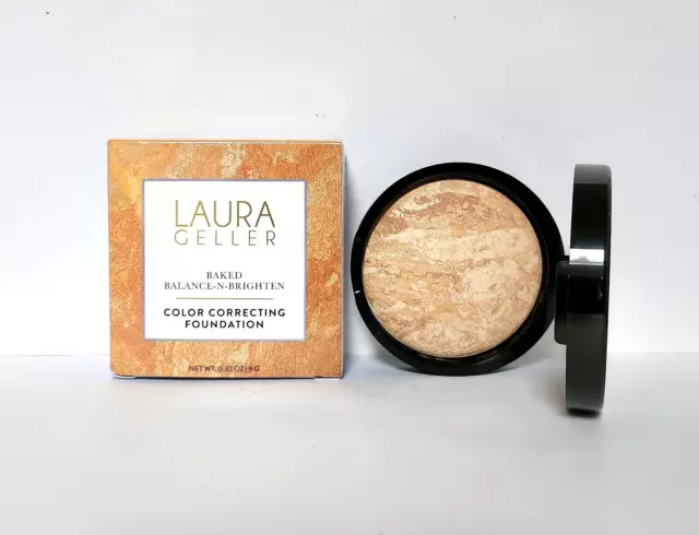 LAURA GELLER BAKED BALANCE N BRIGHTEN FOUNDATION in LIGHT - 9g (BOXED)