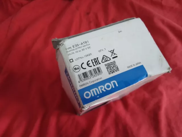 OMRON E3S-At81