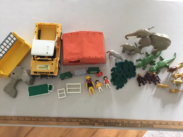 Lot Playmobil Safari Ngorongoro 3433, 3189, Animaux Crocodiles éléphants