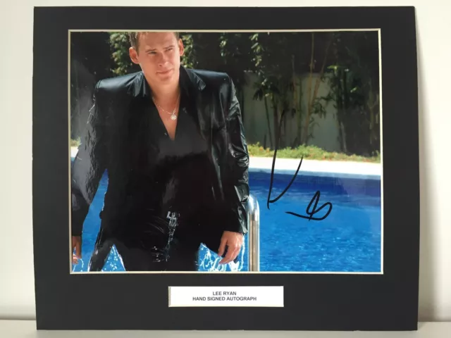 RARE Lee Ryan Blue Signed Photo Display + COA AUTOGRAPH MUSIC