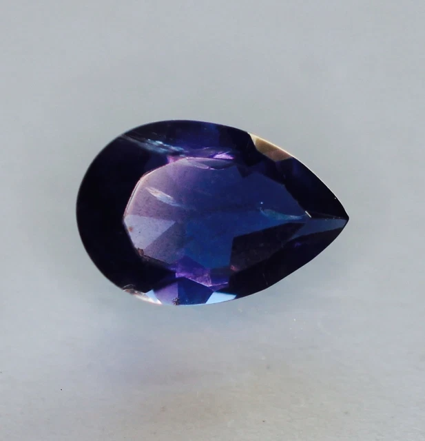 0,79 ct Belle Iolite de l'Inde