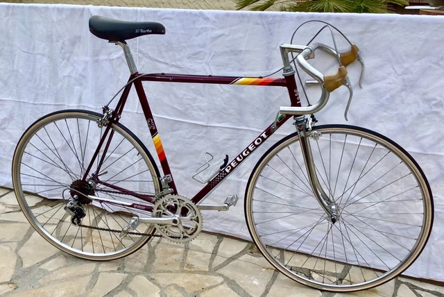 ANCIEN VÉLO DE COURSES Vintage Marque PEUGEOT Cadre REYNOLDS 12