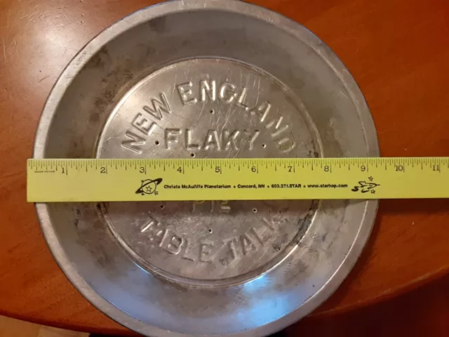 Vintage New England Table Talk Flaky Crust Pie Pan, 9 1/2" (Used Condition) 3
