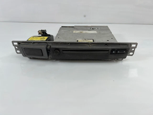 02 - 05 BMW 7 Series E65 AM FM CD Radio Receiver w/ Remote OEM 65126933504