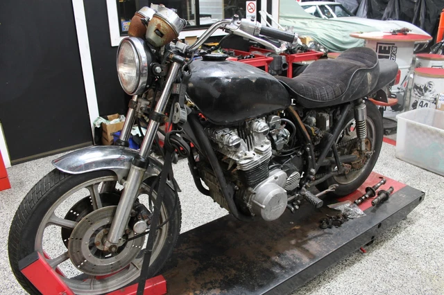 Kawasaki Z1000 1980.May Suit Z900 Z1 Buyer,Cb750