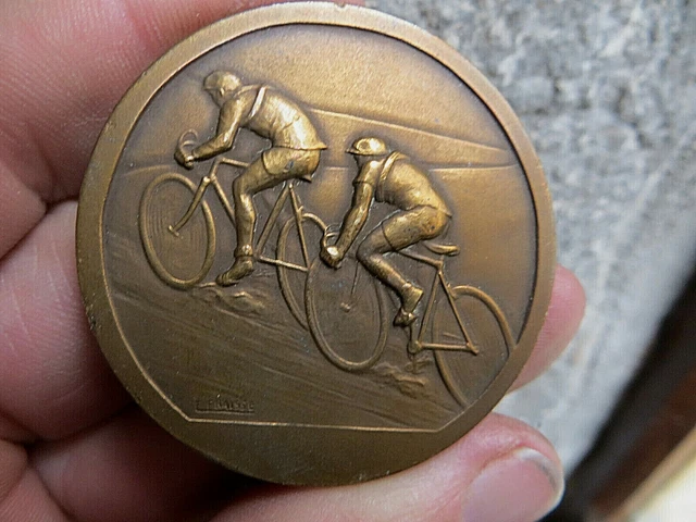 Médaille Bronze Cyclisme Fraisse - 5cm, 52g - Offert Par Savons Gibbs - Années 20
