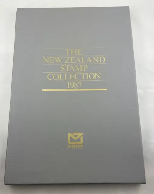 1987 The New Zealand Annual Stamp Collection Year Book - Mint Never Hinged -