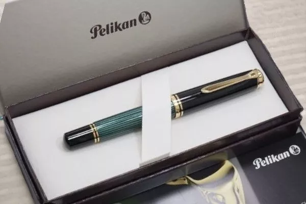 Pelikan Souveran M800 Green Stripe M nib Fountain pen NEW JP