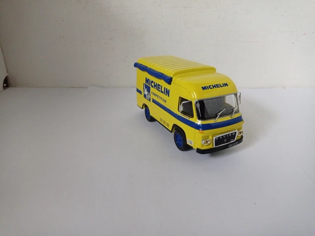 Autobus SAVIEM E7 Mont Blanc – 1/43 – Bandes Bleues – 27cm – Occasion