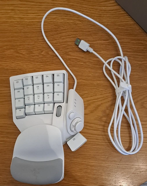 Razer Tartarus Pro Gaming Wired Keypad - Mercury