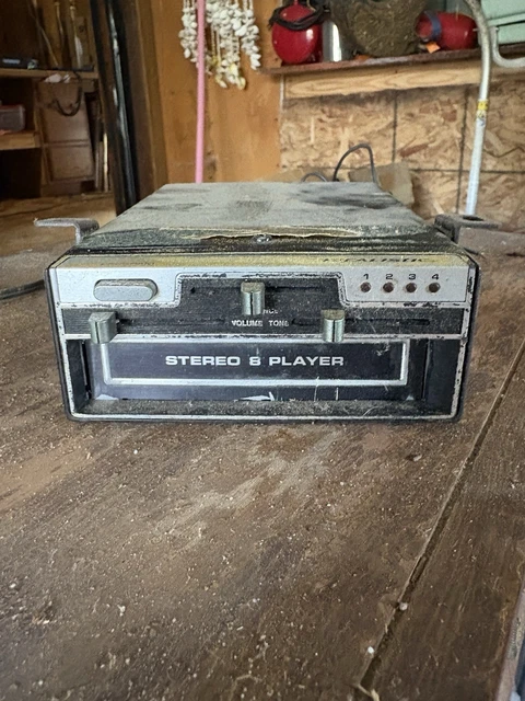 Truetone Under Dash 8 Track Player Model 4 DC 7008 AS IS UNTESTED Truetone Under Dash 8 Track Player Model 4 DC 7008 AS IS UNTESTED