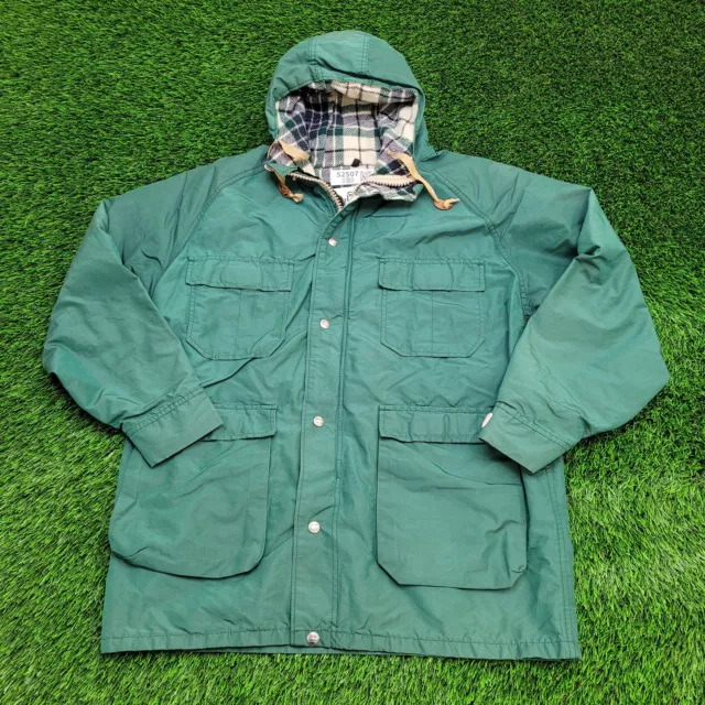 Vintage Woolrich Barn Hooded Jacket L 22x29 Green Tartan Plaid Lined Chore Coat