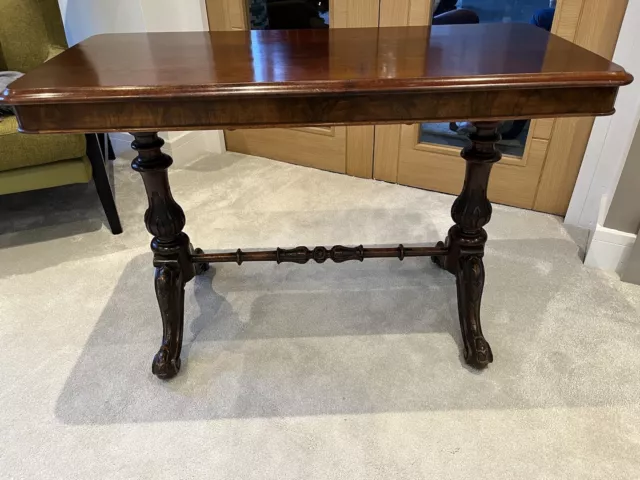 Antique Late Victorian / Early Edwardian Walnut Occasional Hall Sofa Lamp Table