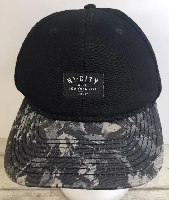 H&M Men’s Black Snapback Hat/Cap NY-City Logo Camo Patterned Bill  OSFM New York